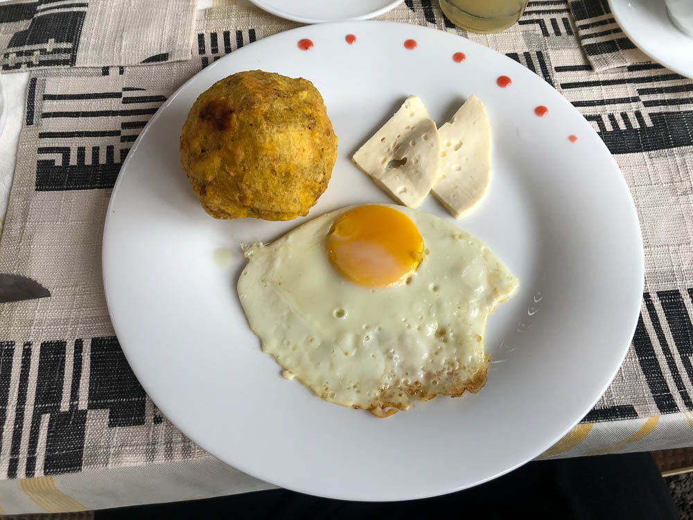 isabela island breakfast