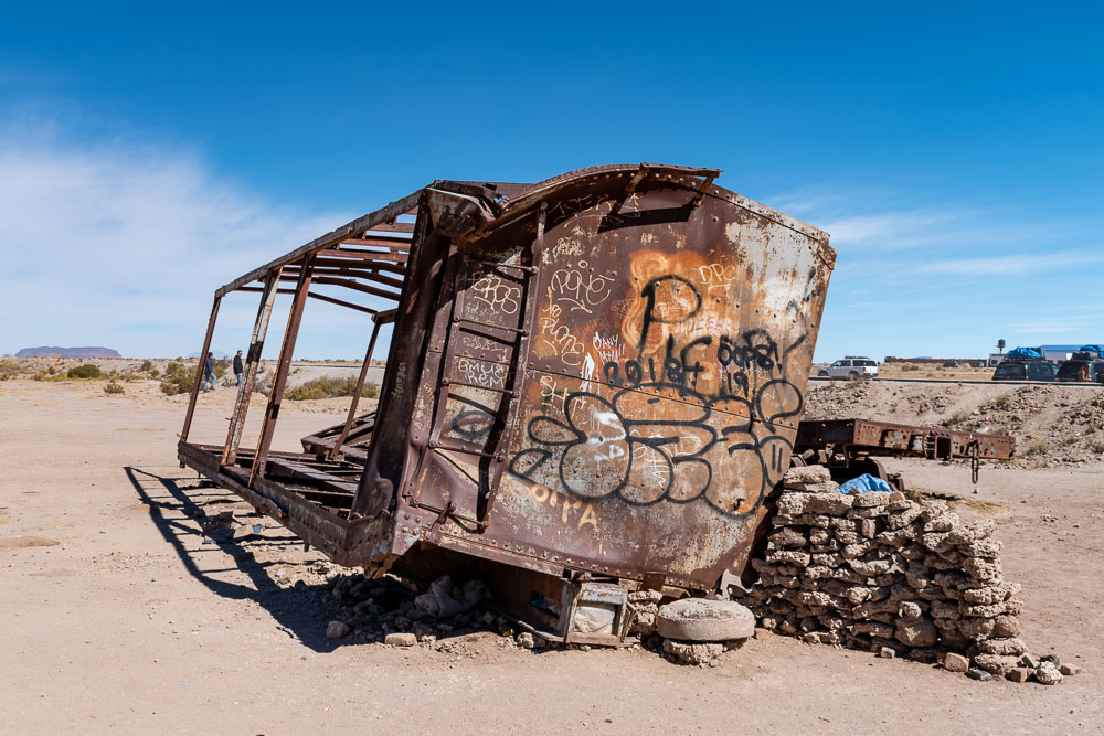 uyuni train cemetery